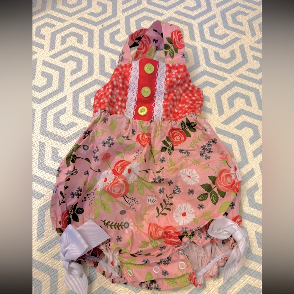 Ricrac & Ruffles Bubble